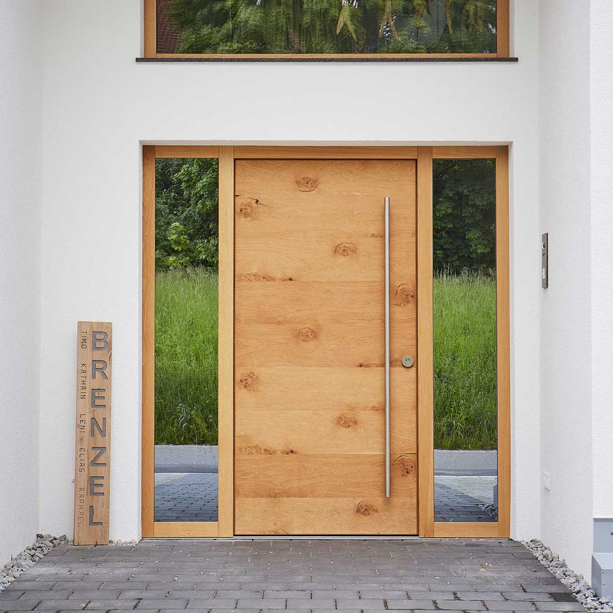 Haustür aus Massivholz